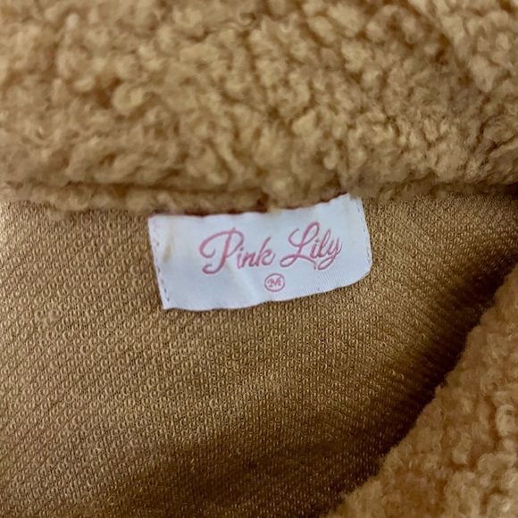 Pink Lily Brown & Tan Teddy Bear Sherpa Button Up Shacket - Picture 6 of 8